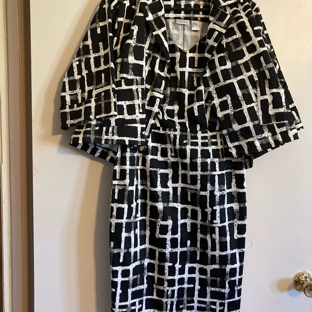 Dress - Picture 8 of 14